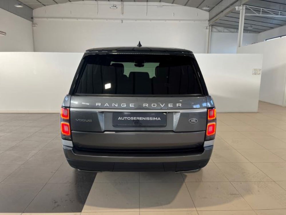 Land Rover Range Rover usata a Venezia (12)