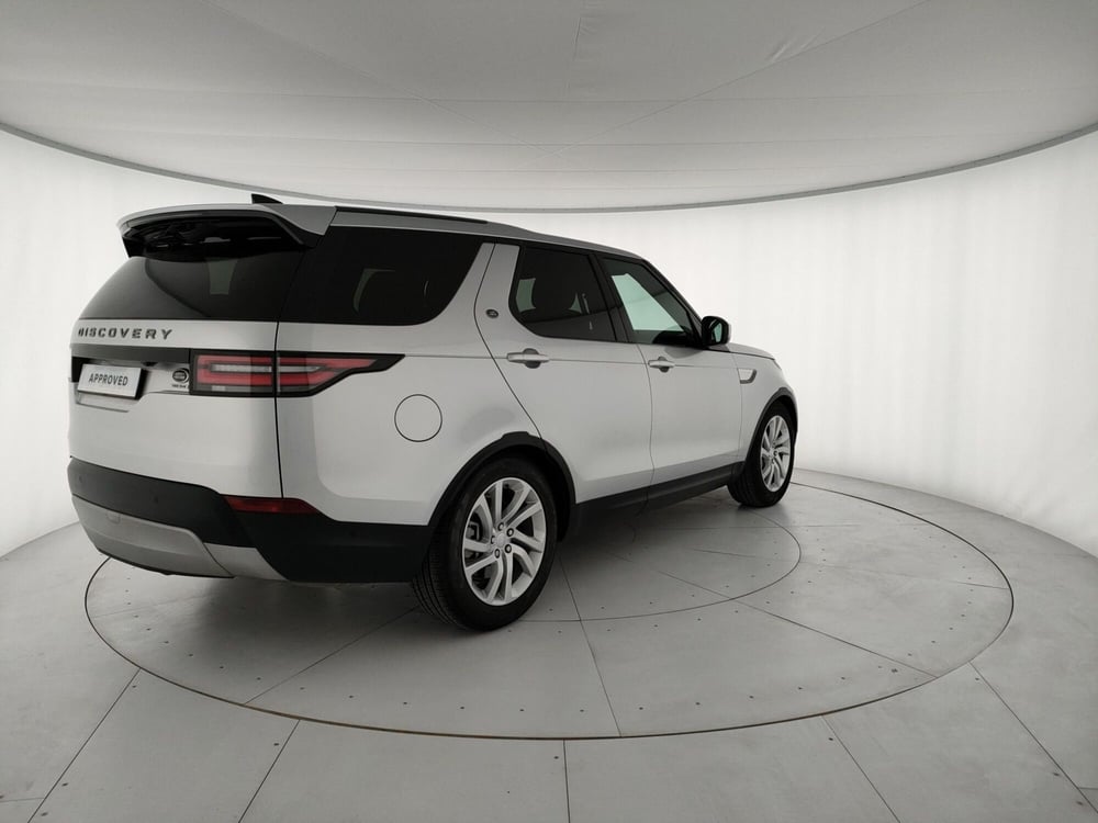 Land Rover Discovery usata a Milano (2)