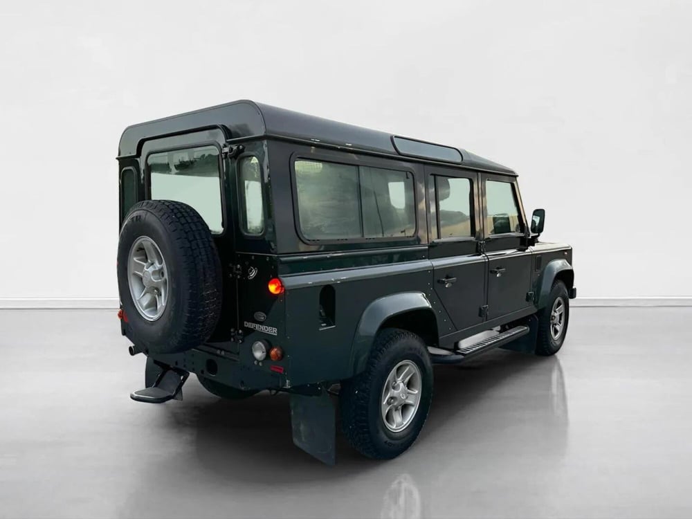 Land Rover Defender usata a Siena (2)