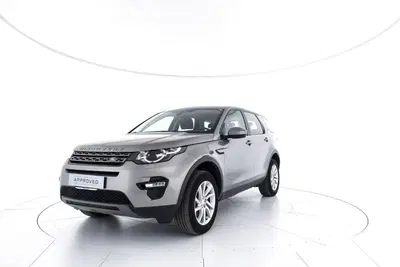 Land Rover Discovery Sport 2.0 TD4 150 CV SE del 2018 usata a Viterbo