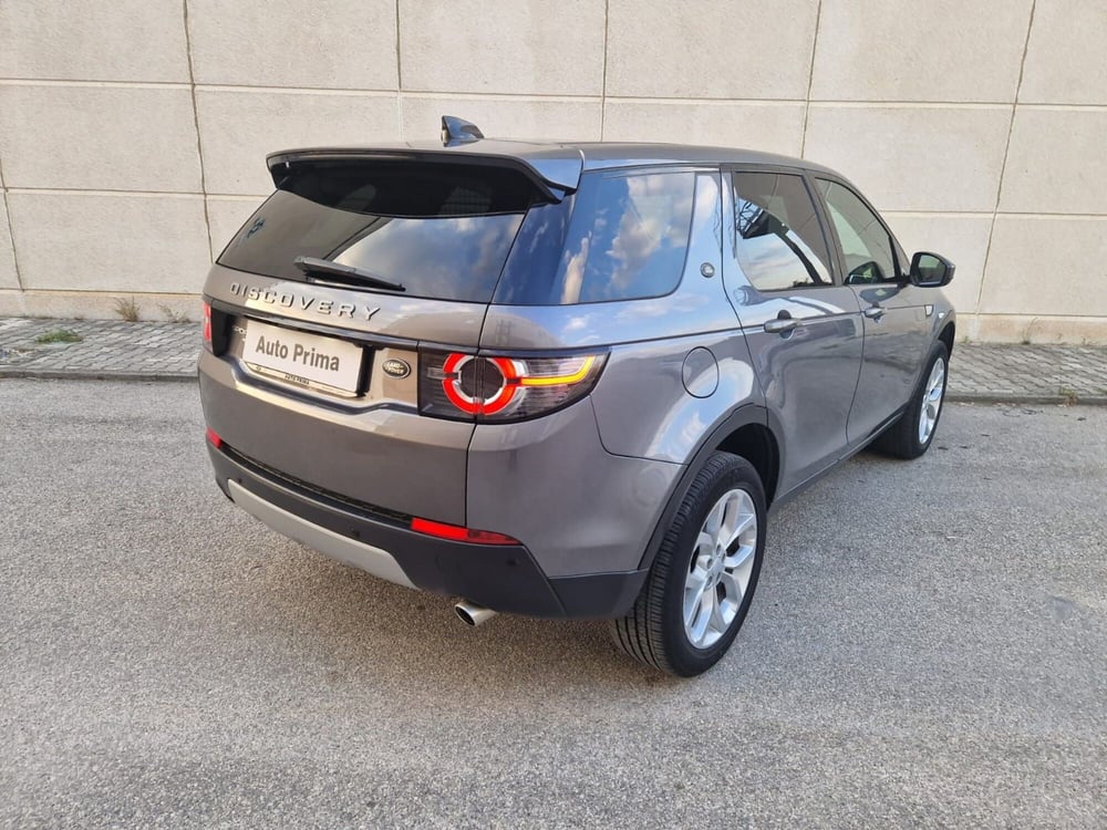 Land Rover Discovery Sport usata a Caserta