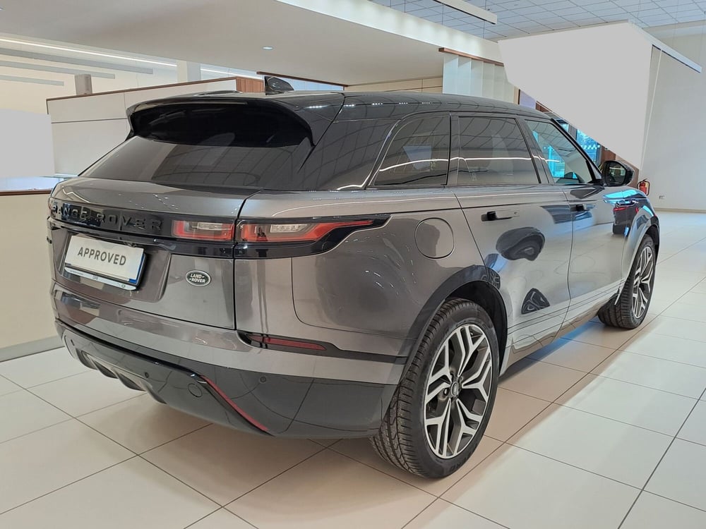 Land Rover Range Rover Velar usata a Pavia (11)