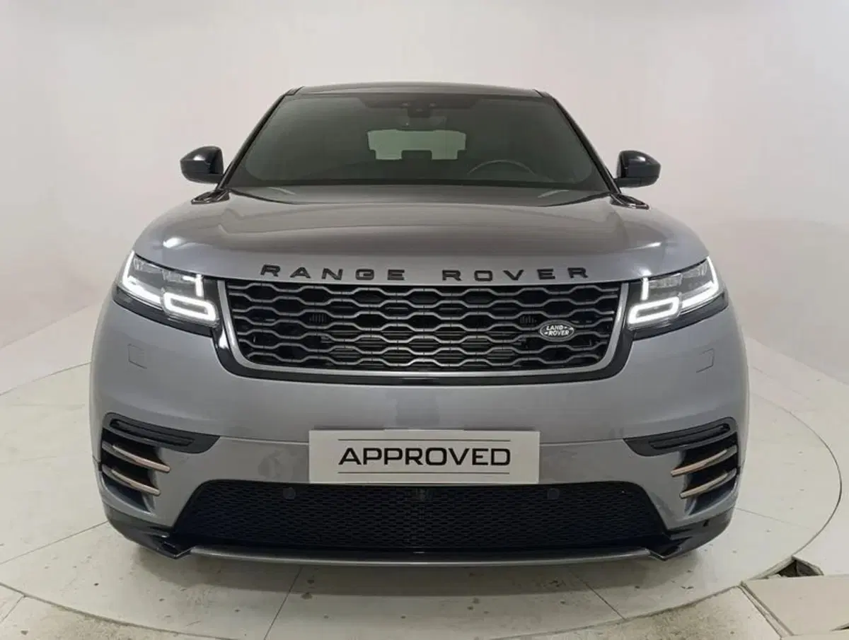 Land Rover Range Rover Velar usata a Pesaro-Urbino (8)