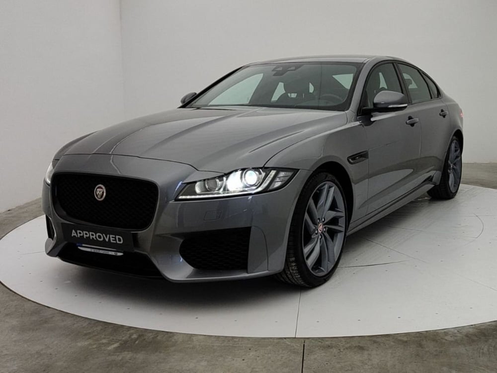 Jaguar XF usata a Ragusa