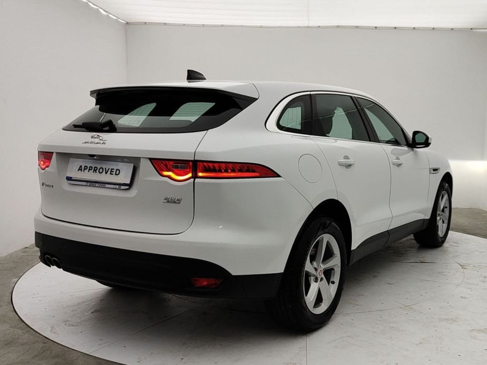 Jaguar F-Pace usata a Ragusa (4)