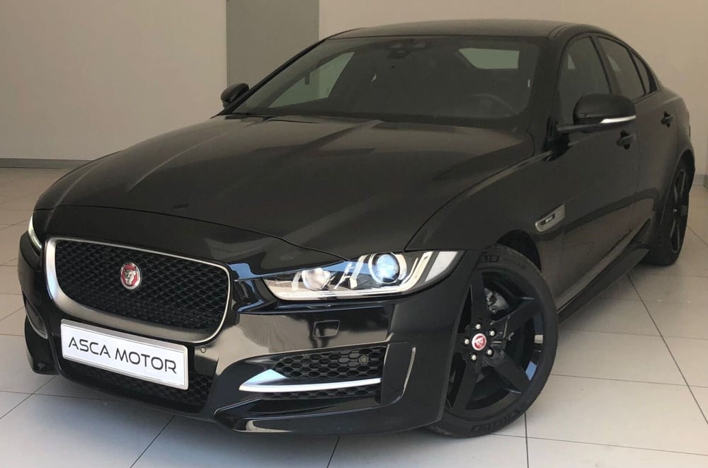 Jaguar XE usata a Ferrara