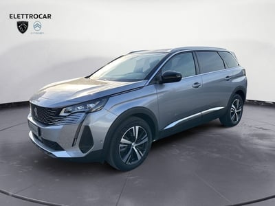 Peugeot 5008 BlueHDi 130 S&amp;S EAT8 GT Pack  del 2023 usata a Bassano del Grappa