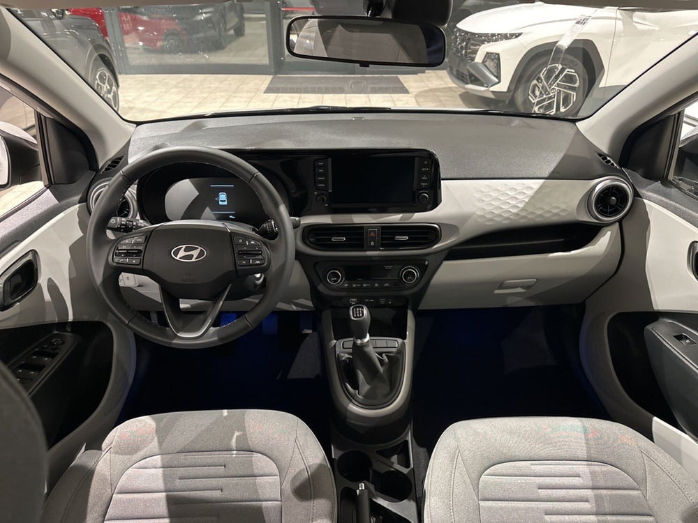 Hyundai i10 nuova a Vicenza (15)