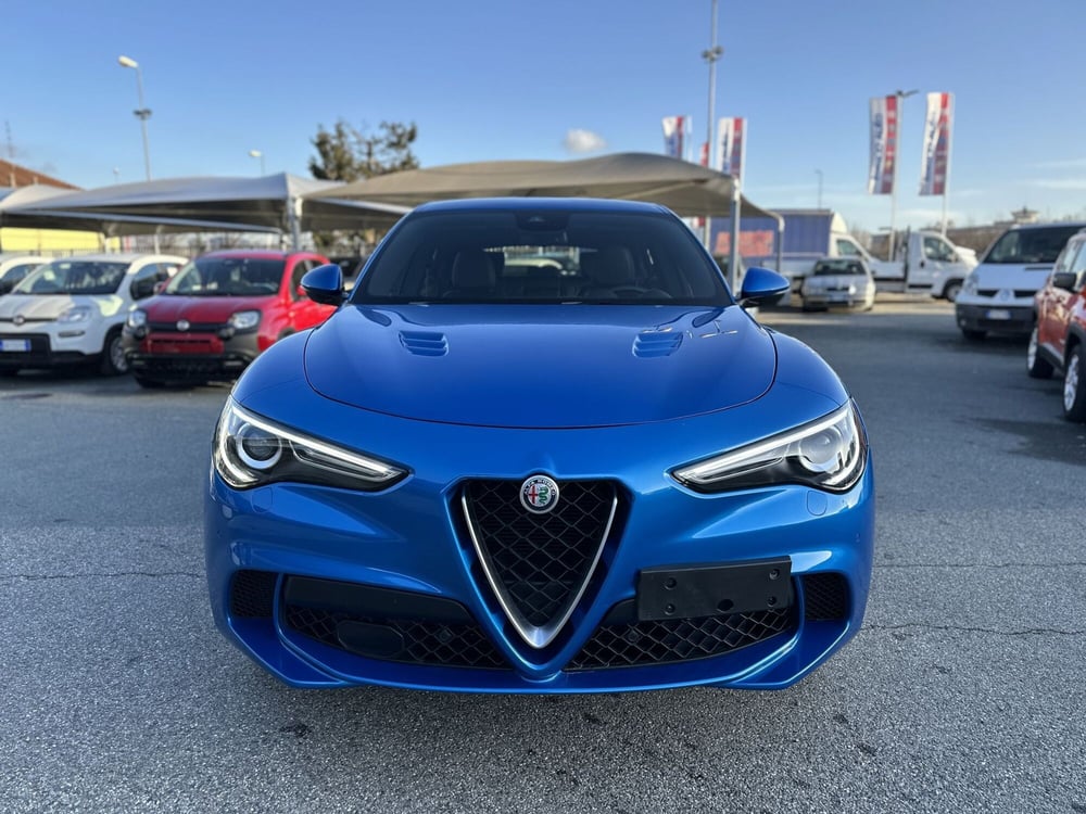 Alfa Romeo Stelvio usata a Torino (2)