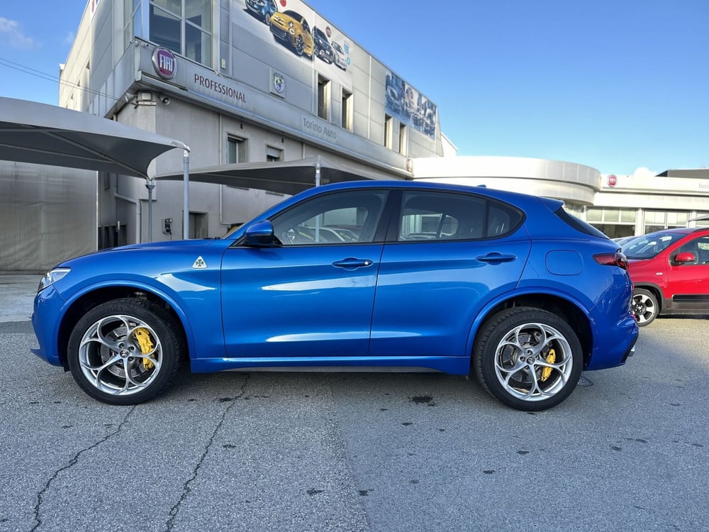 Alfa Romeo Stelvio usata a Torino (3)