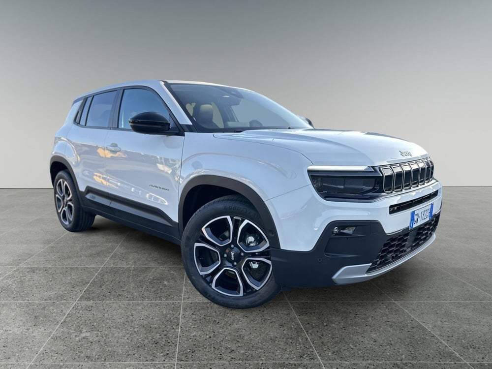 Jeep Avenger nuova a Torino