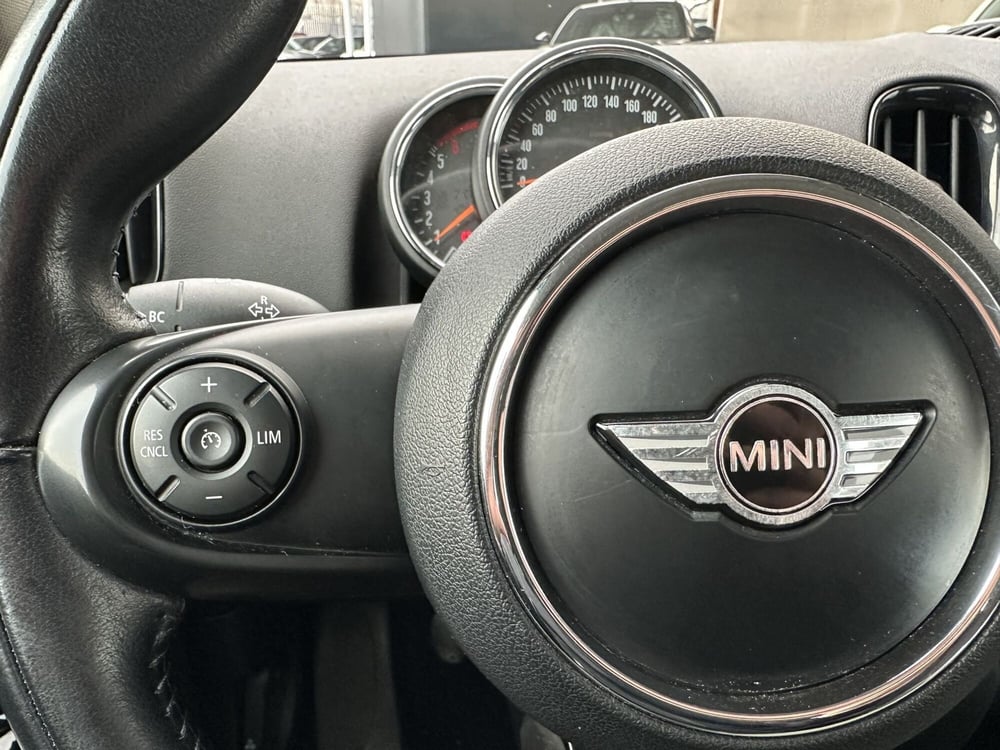 MINI Mini Countryman usata a Torino (18)