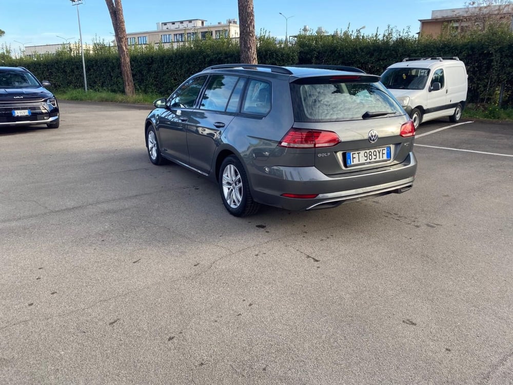 Volkswagen Golf Variant usata a Roma (9)