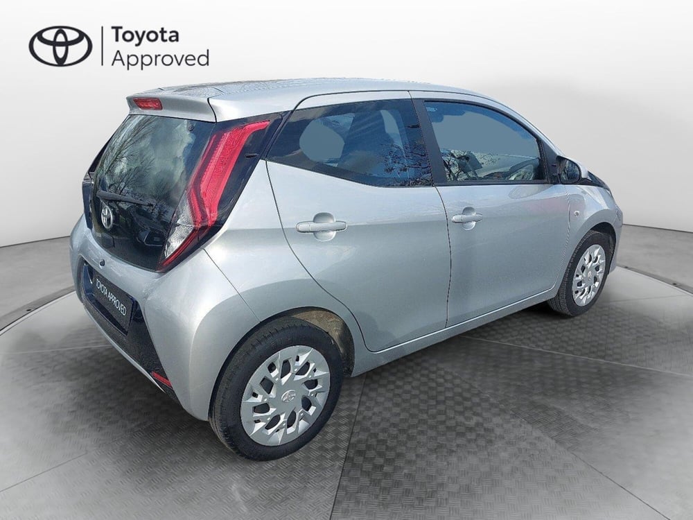 Toyota Aygo usata a Roma (6)