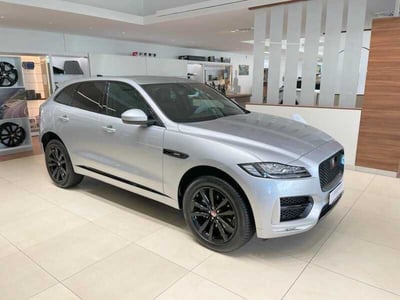 Jaguar F-Pace 2.0 250 CV AWD aut. R-Sport  nuova a Forli&#039;