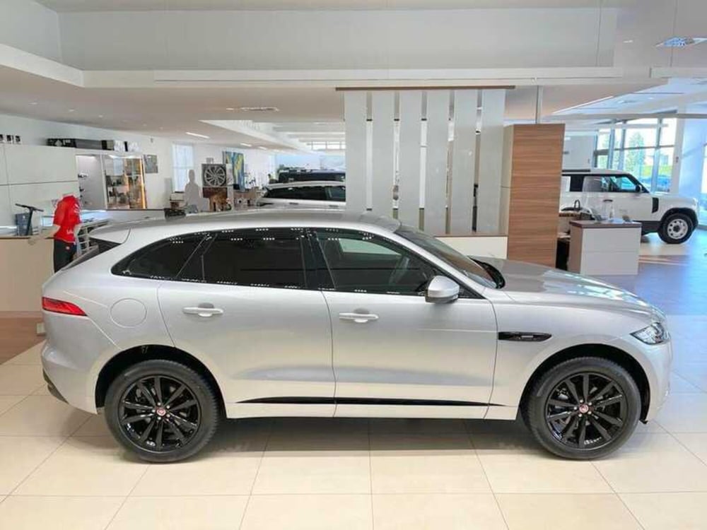 Jaguar F-Pace nuova a Forlì-Cesena (3)