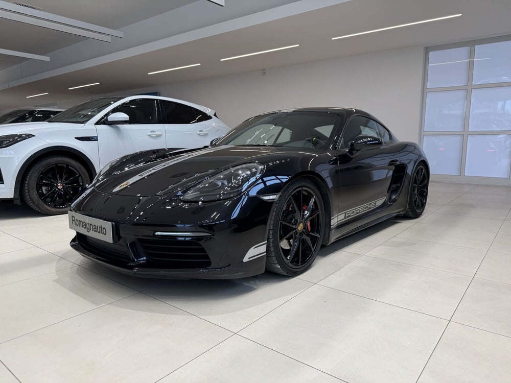 Porsche 718 Cayman  usata a Forlì-Cesena