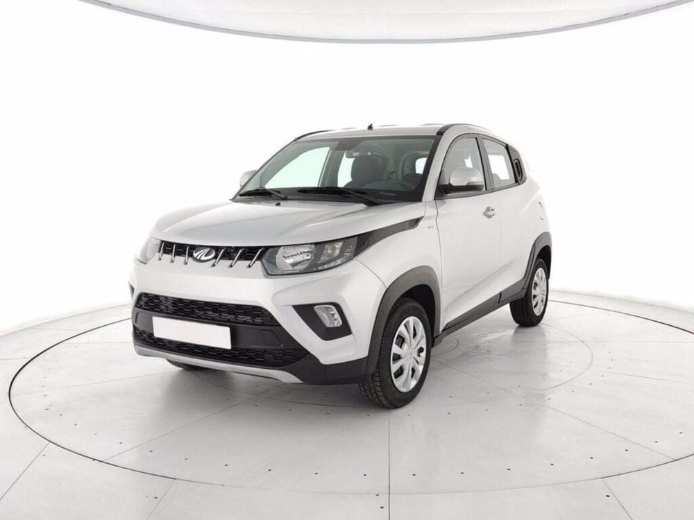 Mahindra KUV100 nuova a Monza e Brianza (11)