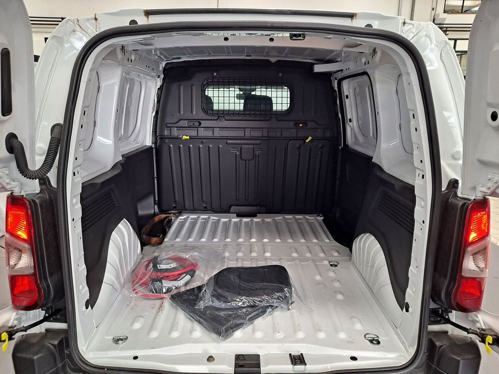 Toyota Proace City Furgone usata a Roma (11)