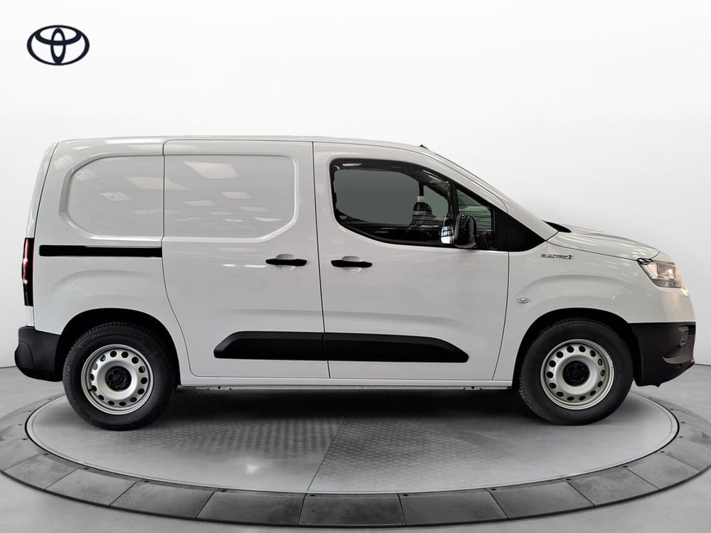 Toyota Proace City Furgone usata a Roma (7)