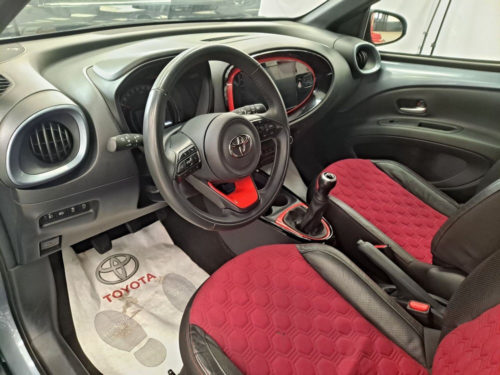 Toyota Aygo X usata a Roma (18)