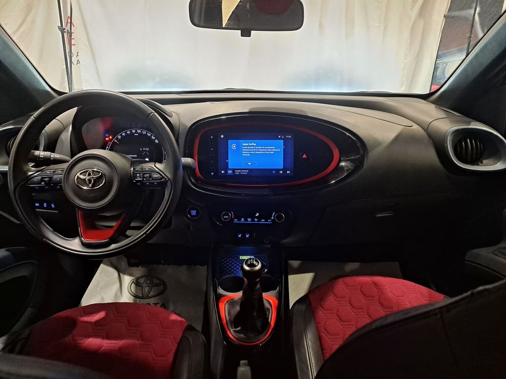 Toyota Aygo X usata a Roma (8)