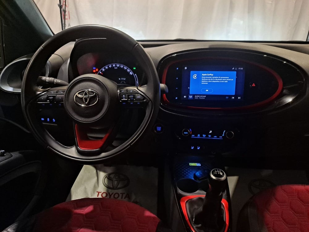 Toyota Aygo X usata a Roma (9)