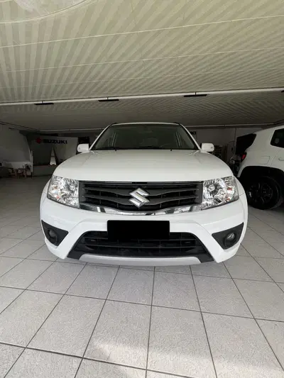 Suzuki Grand Vitara 1.9 DDiS 3p. Evolution Navi del 2014 usata a Corropoli