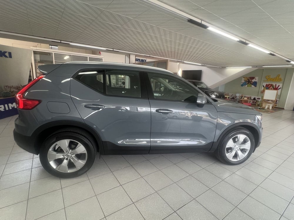 Volvo XC40 usata a Teramo (2)