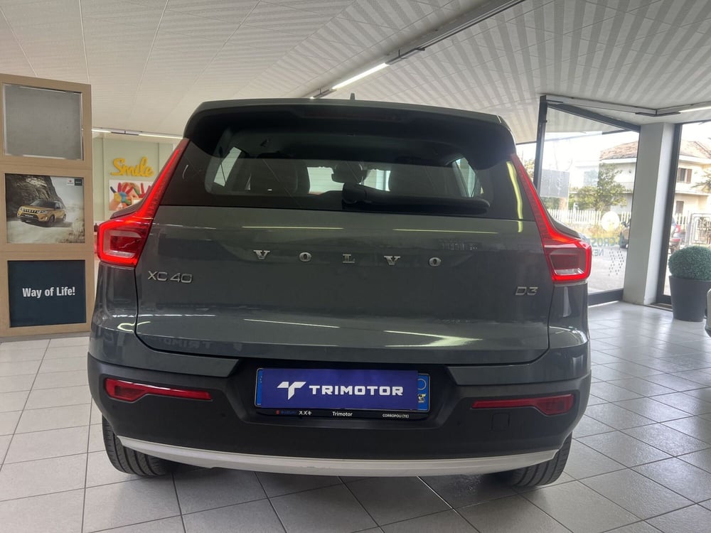 Volvo XC40 usata a Teramo (4)