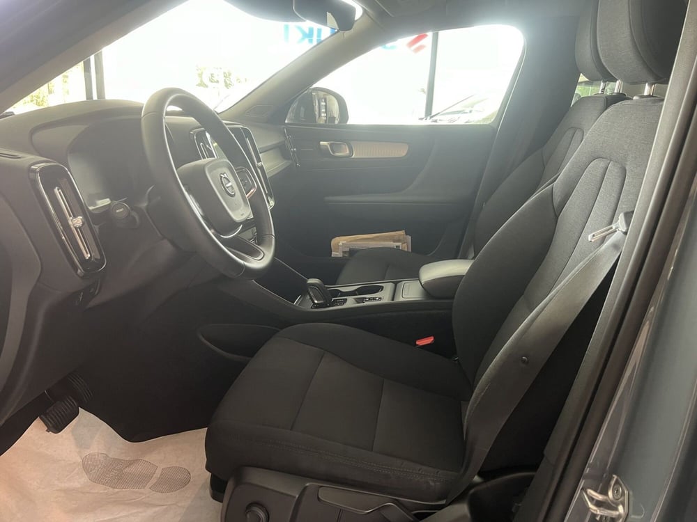 Volvo XC40 usata a Teramo (9)