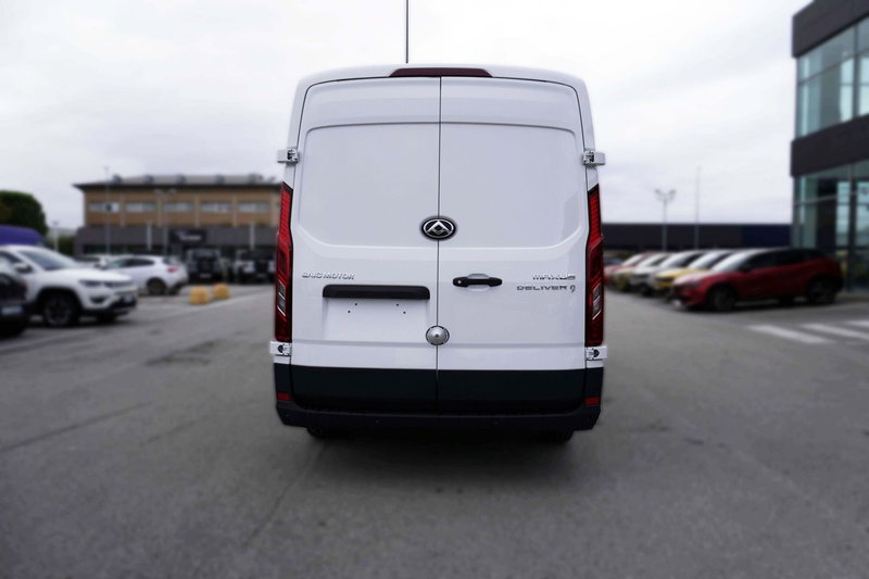 Maxus Deliver9 Furgone nuova a Treviso (4)