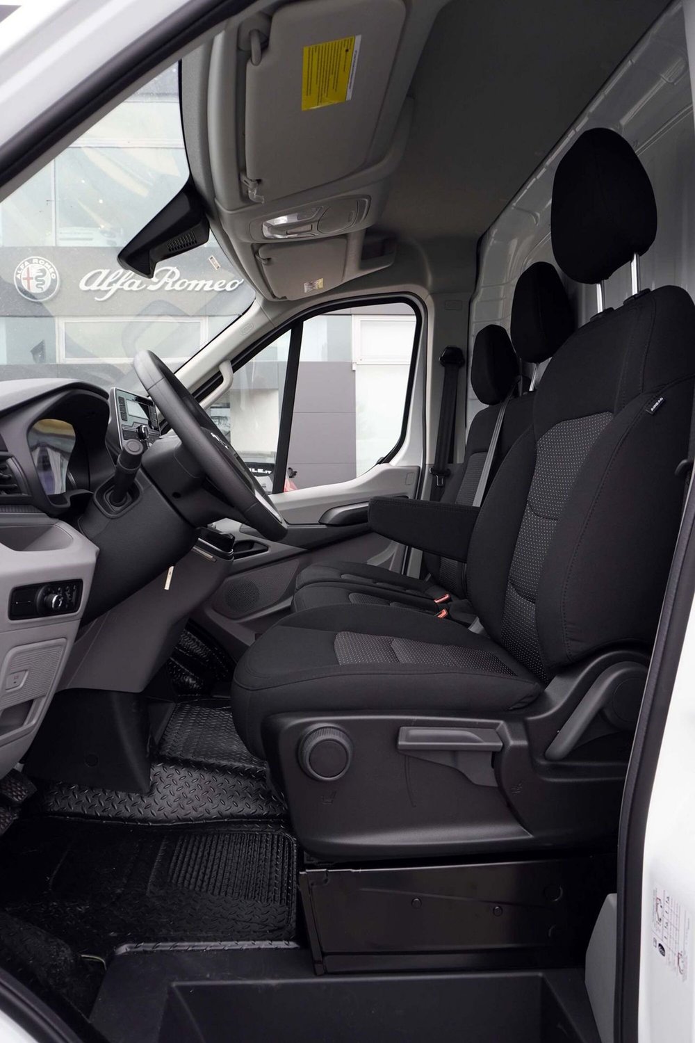 Ford Transit Custom Furgone nuova a Treviso (13)