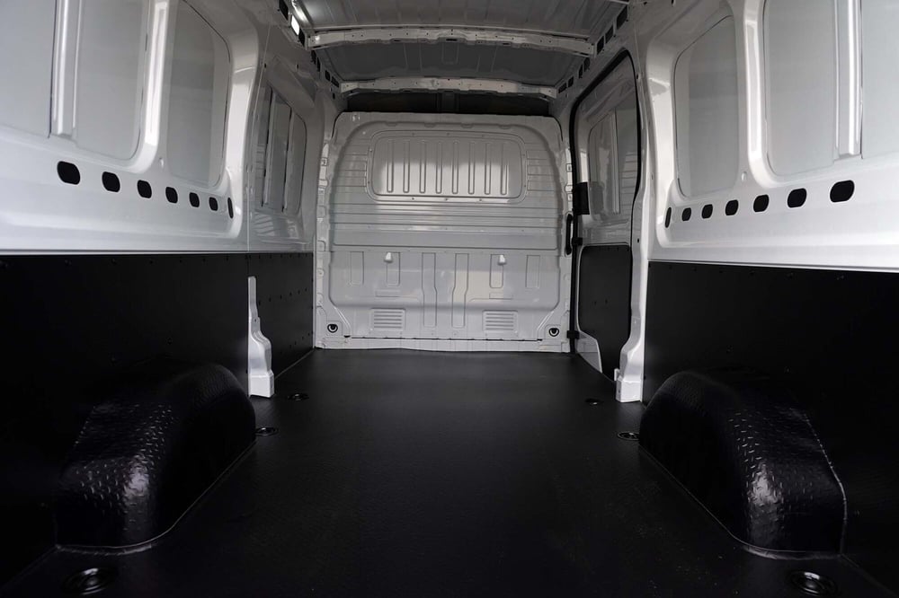 Ford Transit Custom Furgone nuova a Treviso (6)