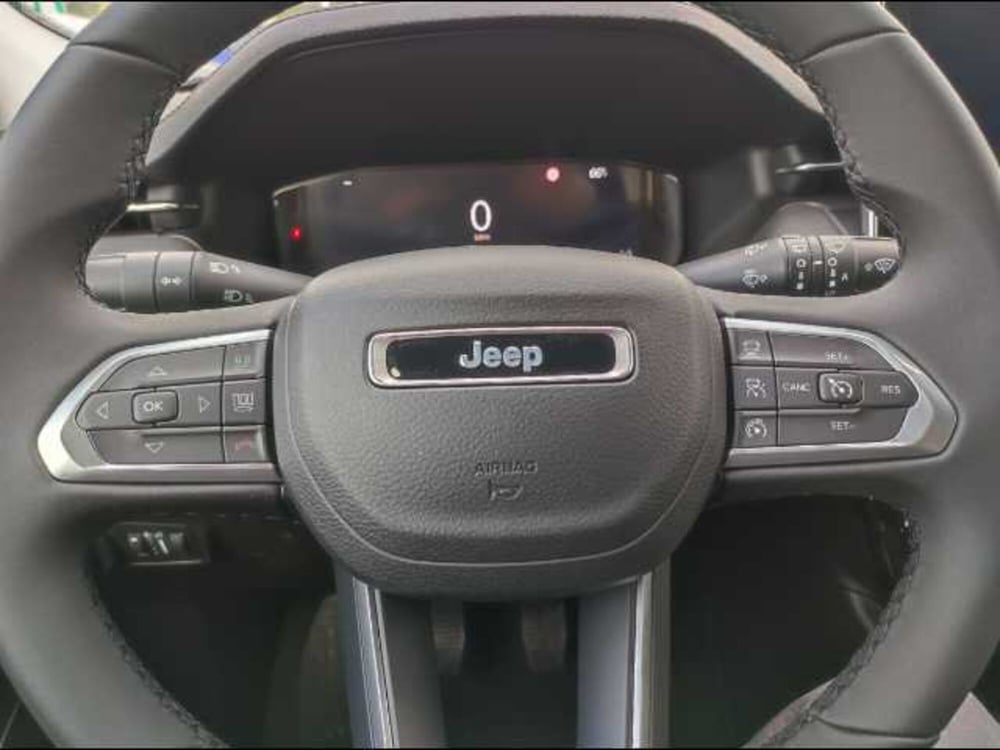 Jeep Compass nuova a Roma (17)