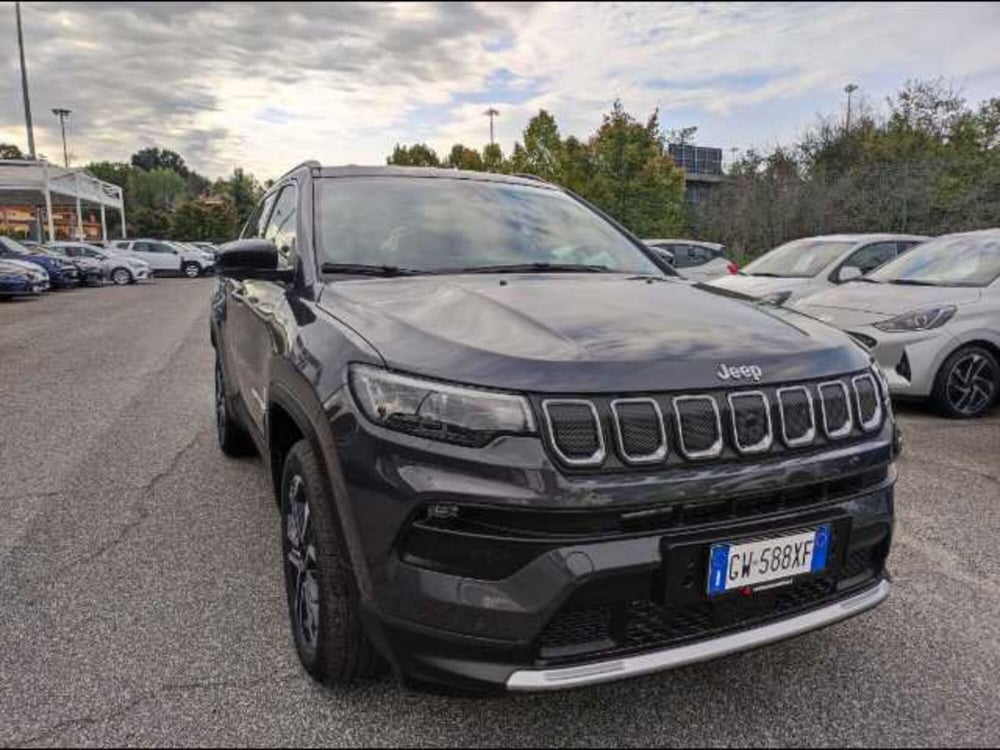 Jeep Compass nuova a Roma (4)