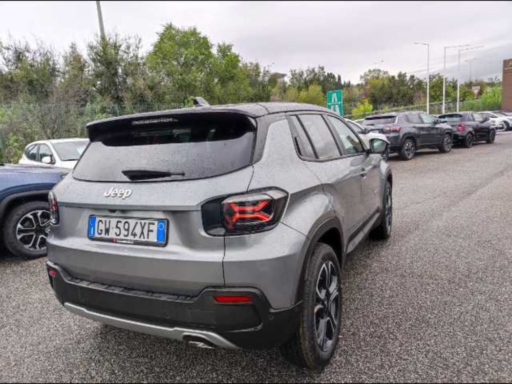 Jeep Avenger nuova a Roma (3)