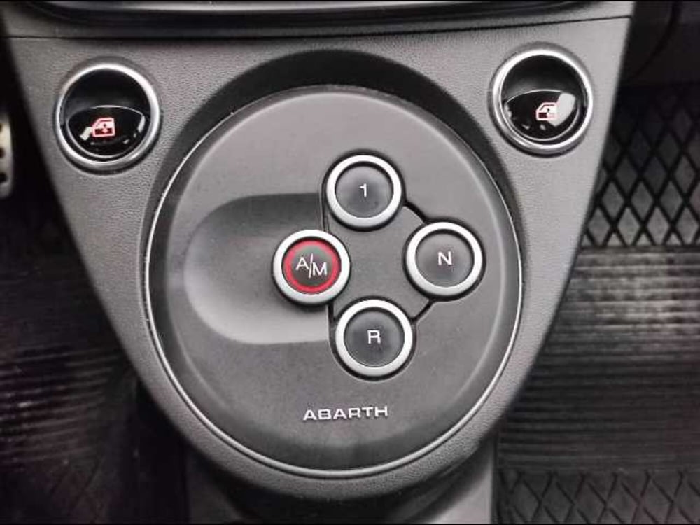 Abarth 695 usata a Roma (14)