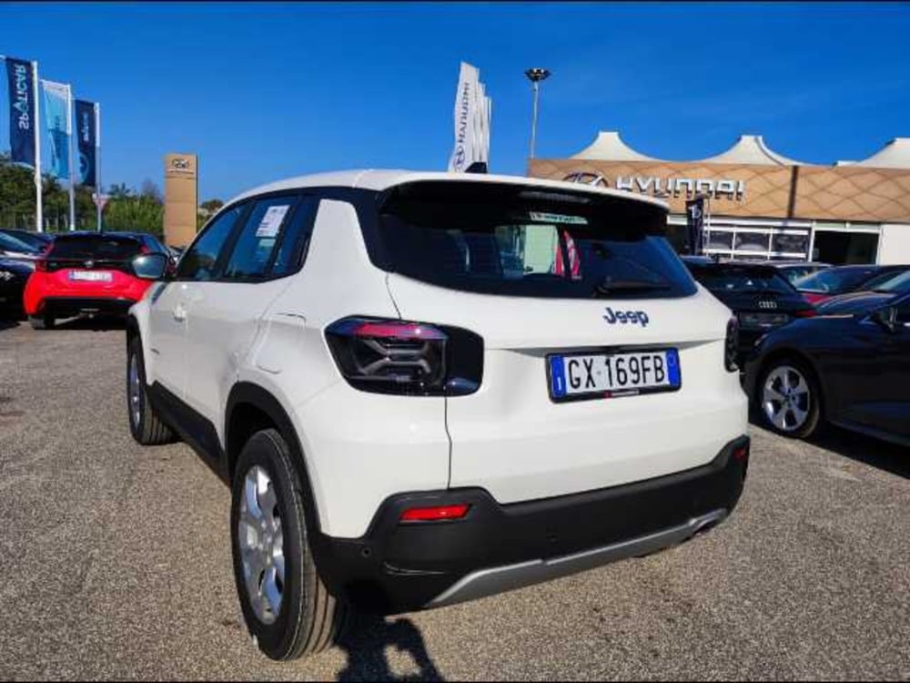 Jeep Avenger nuova a Roma (2)