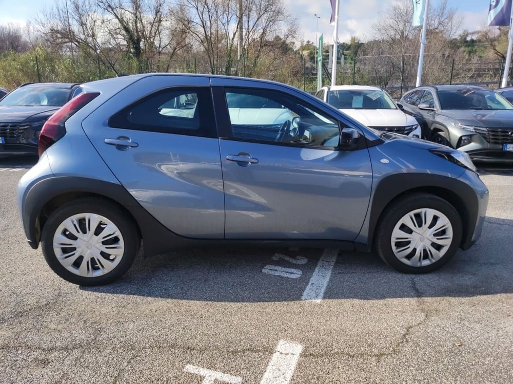 Toyota Aygo X usata a Roma (8)