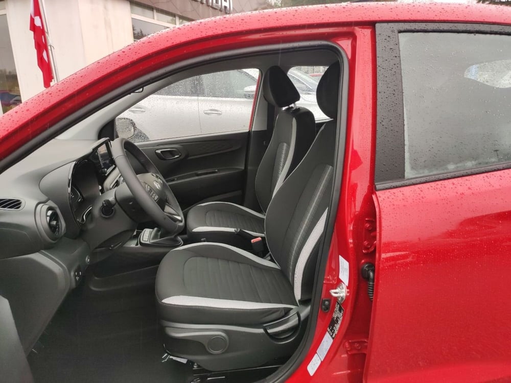 Hyundai i10 nuova a Roma (12)