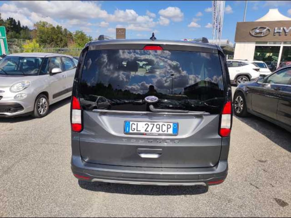 Ford Tourneo Connect usata a Roma (6)