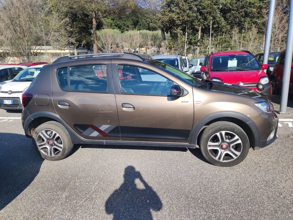 Dacia Sandero usata a Roma (7)