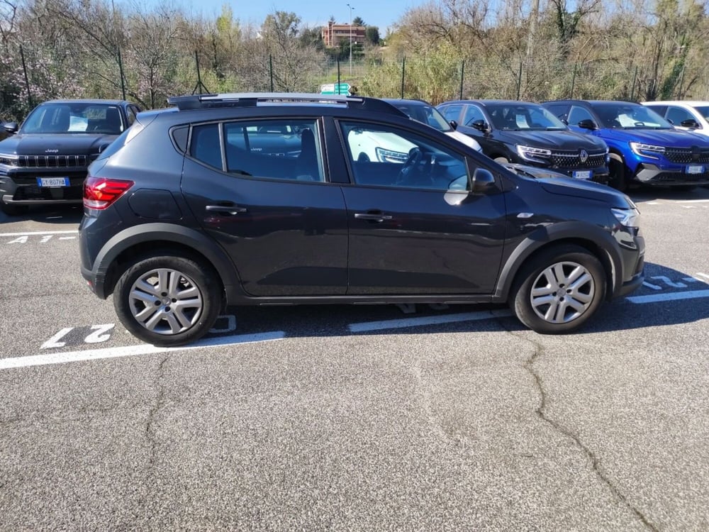 Dacia Sandero usata a Roma (6)