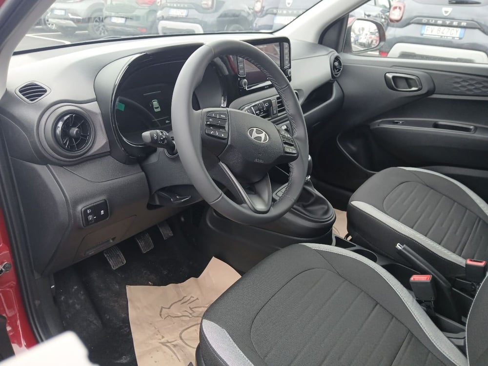 Hyundai i10 nuova a Latina (18)