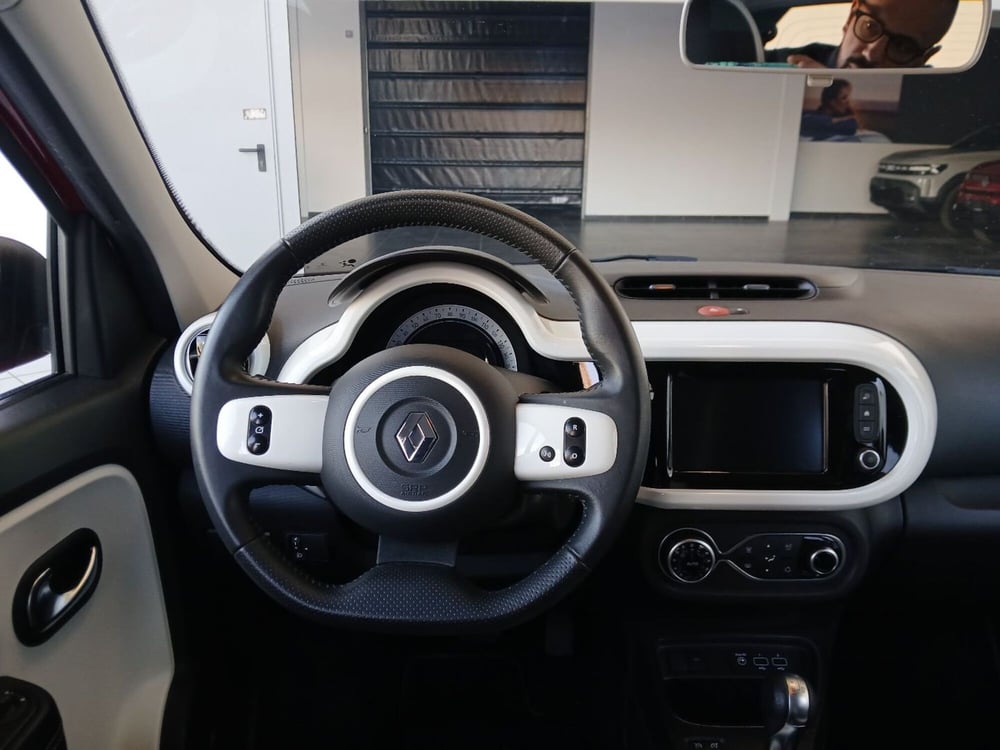 Renault Twingo usata a Latina (13)