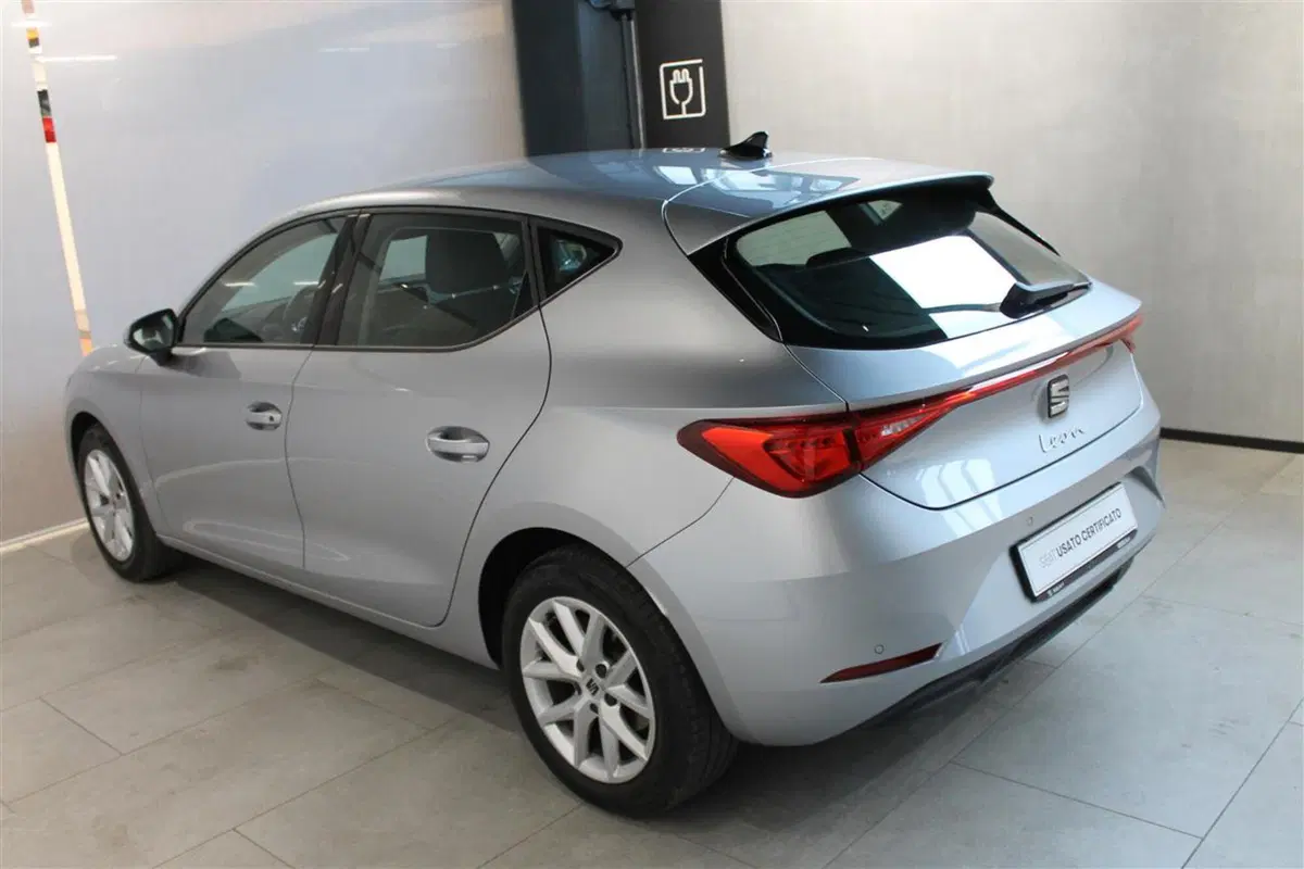 SEAT Leon usata a Udine (4)