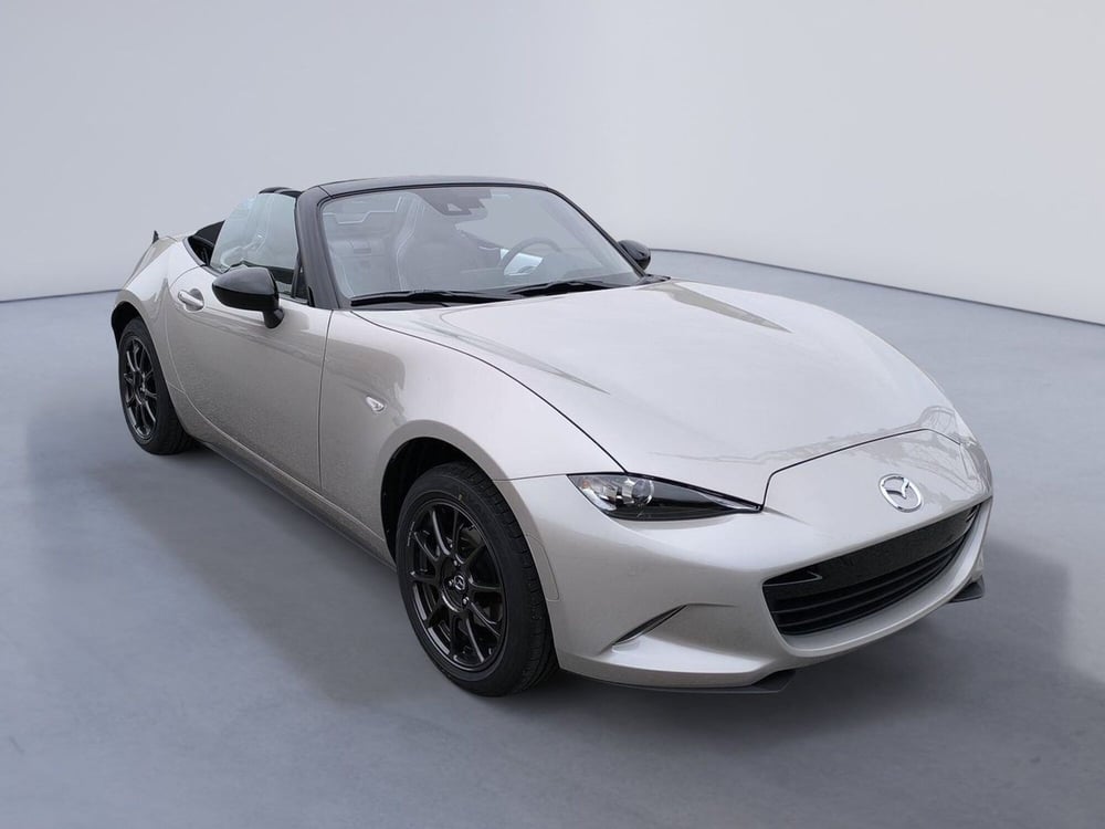 Mazda MX-5 nuova a Udine (2)