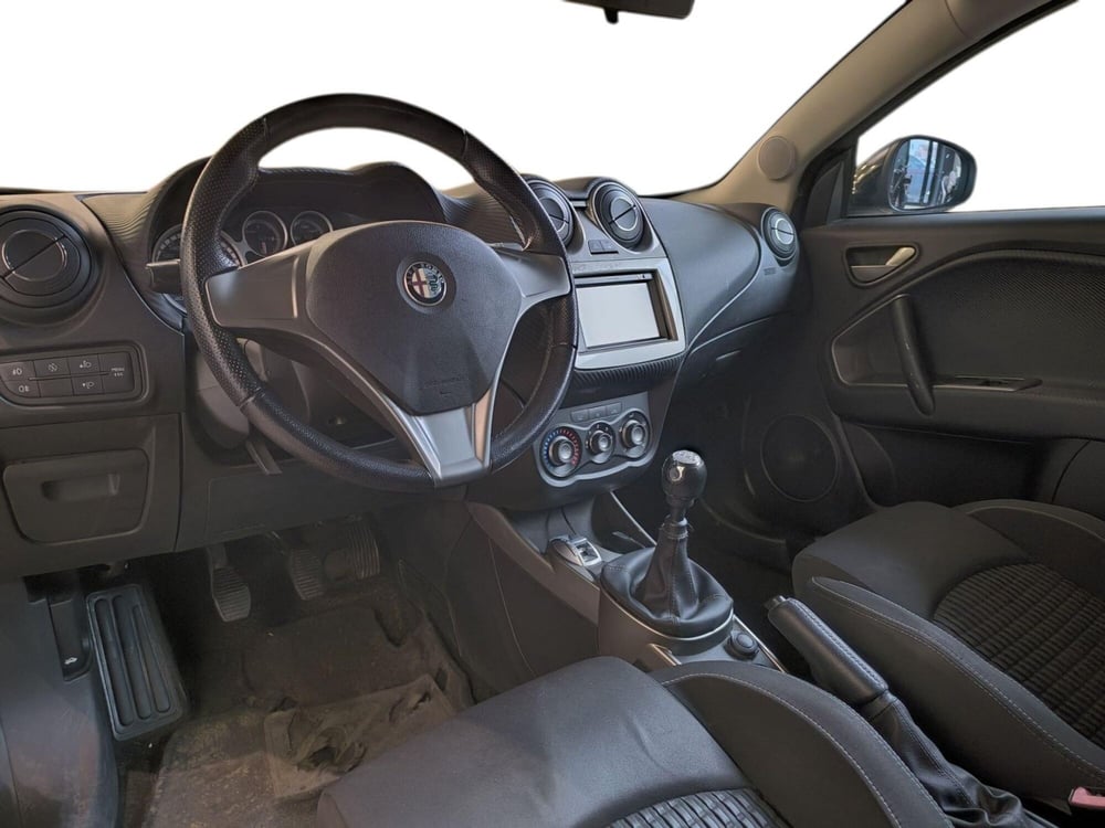 Alfa Romeo MiTo usata a Udine (10)