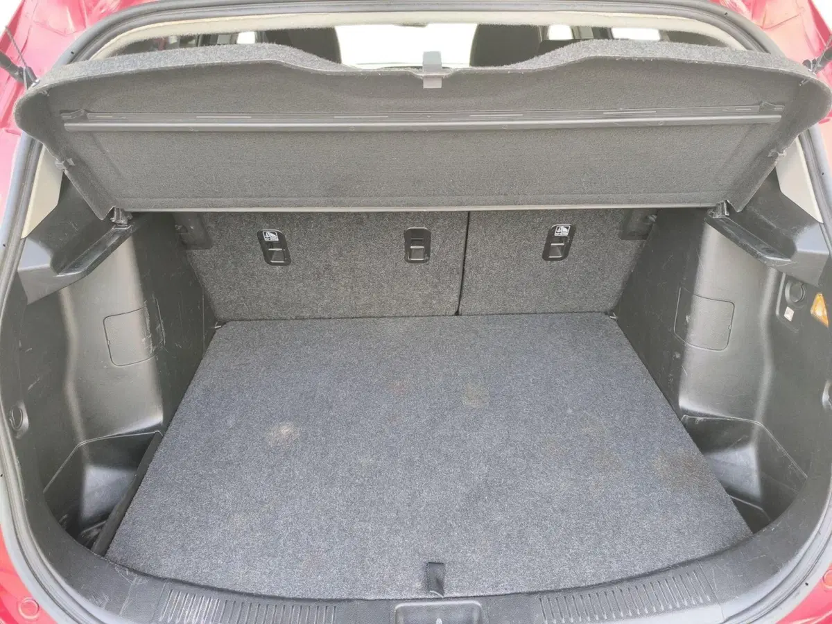 Suzuki S-Cross usata a Udine (15)